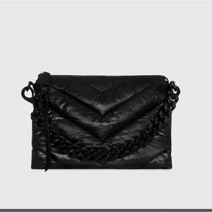 Rebecca Minkoff Edie Maxi Crossbody!
Black nylon with black chain